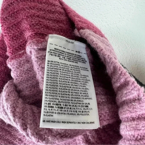 Van’s Women’s Pullover Sweater Jumper Comfortable Fit Size Medium Pink - Picture 12 of 12